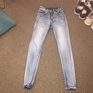 Light washed jeans